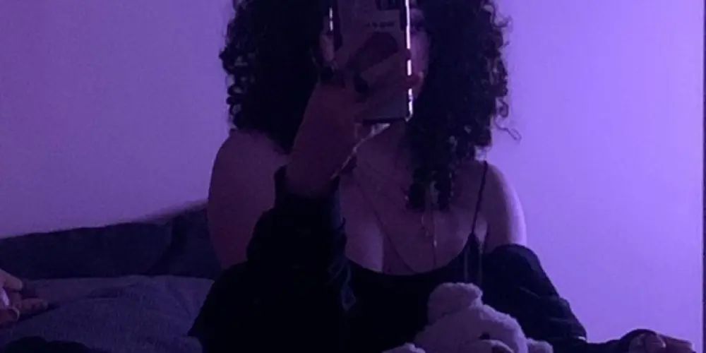 Imagem do grupo de WhatsApp Resenha th