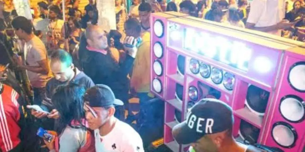 Imagem do grupo de WhatsApp RESENHANDO COM OS AMIGOS DO GRUPO 🥃🍺🍷🍻🥂