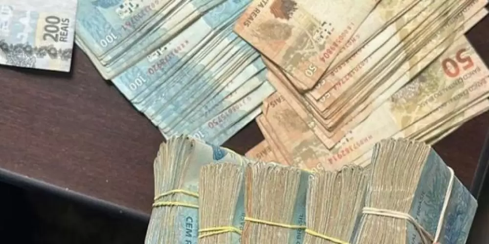 Imagem do grupo de WhatsApp Resenhas e discussões 😉😌😂😂