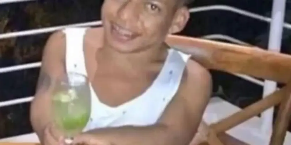 Imagem do grupo de WhatsApp resistente a tudo 🤪