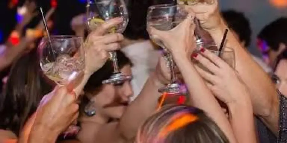 Imagem do grupo de WhatsApp Rolê/saideira São Luís