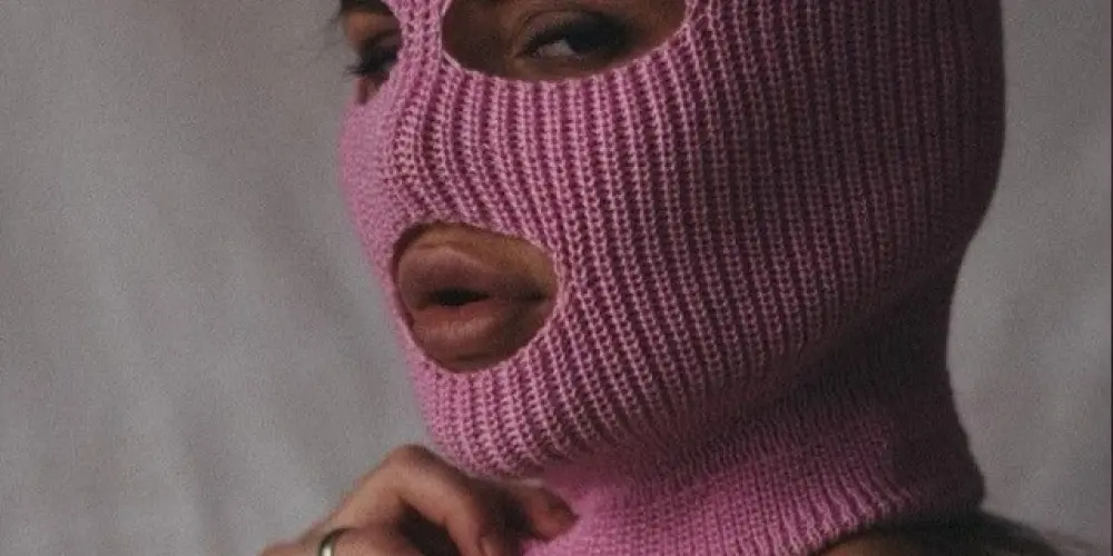 Imagem do grupo de WhatsApp 🌛🔞✦ ROMANCE NO OFF ✦ 🔞🌛