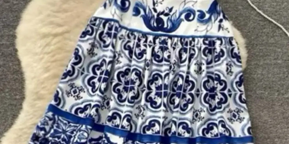 Imagem do grupo de WhatsApp Roupas Femininas em promoção