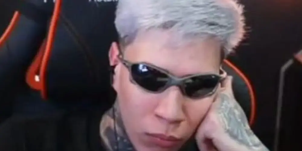 Imagem do grupo de WhatsApp RΣSΣNΗΛ B2K ⚡