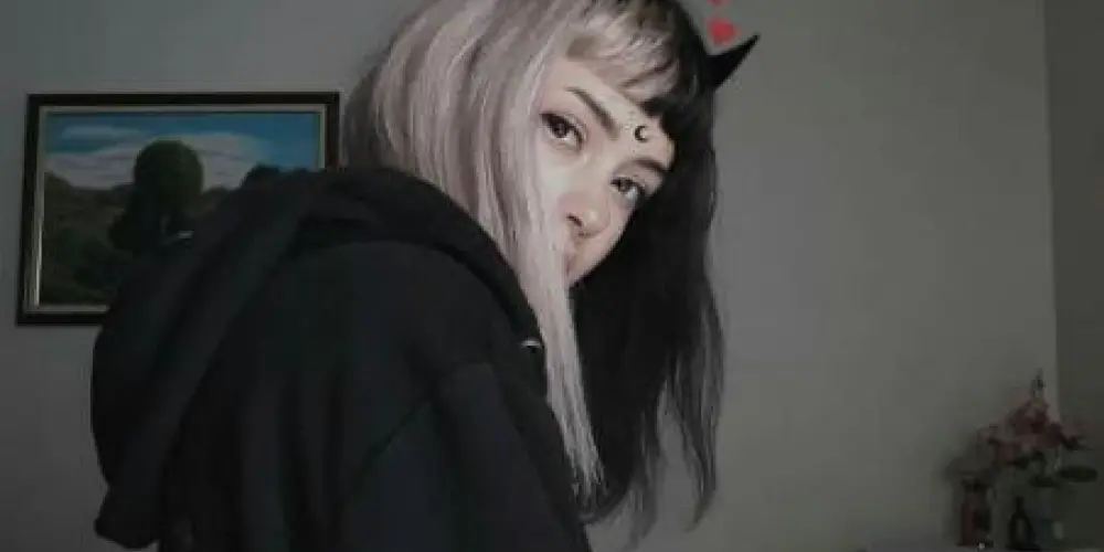 Imagem do grupo de WhatsApp ꪶ͢🩸⃟⃤ᴄʀᴀᴢʏ ᴀᴍɪᴢᴀᴅᴇsꪶ⚡ꫂ★