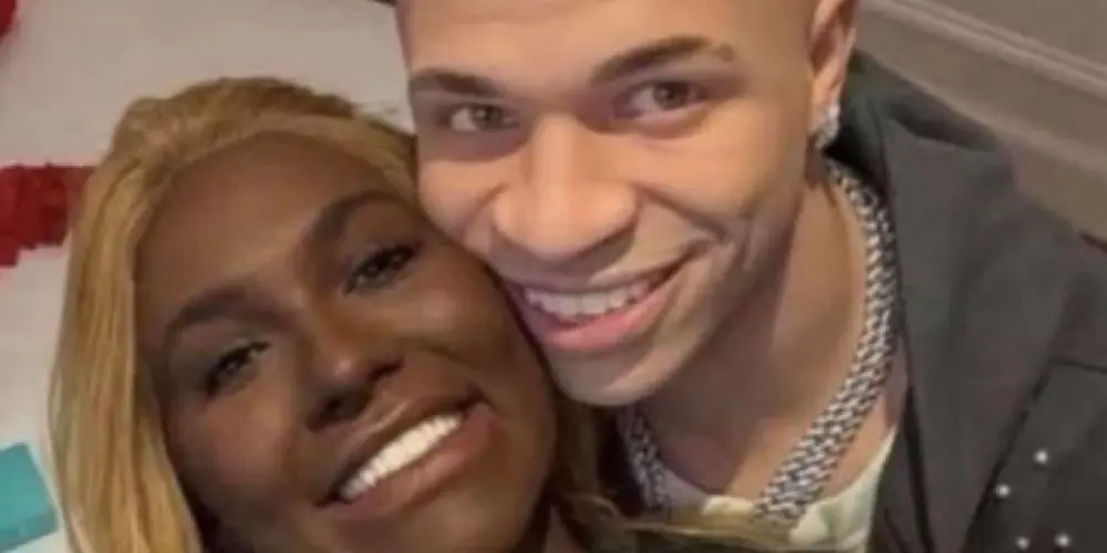 Imagem do grupo de WhatsApp 🖤🤍 SHADOW FURIES 🤍🖤