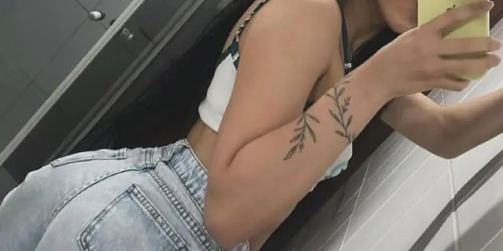 Imagem do grupo de WhatsApp SÓ A MENINAS 💖