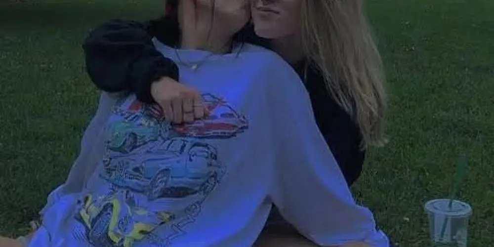 Imagem do grupo de WhatsApp 🏳️‍🌈so delas