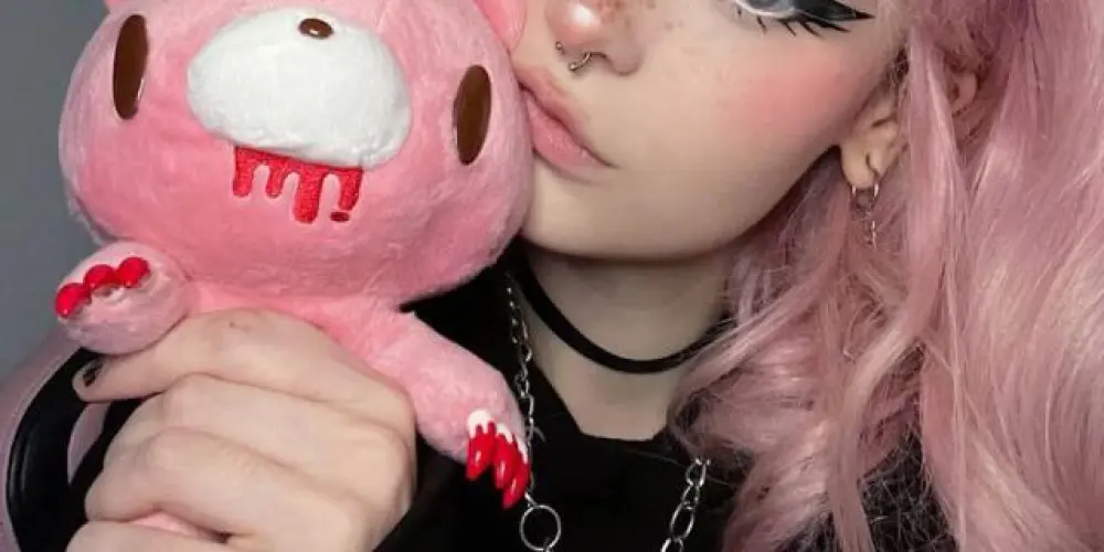 Imagem do grupo de WhatsApp ᑕᕼᗩT ᗞᗩS ᙭😌X😌T🖤S 🐿️