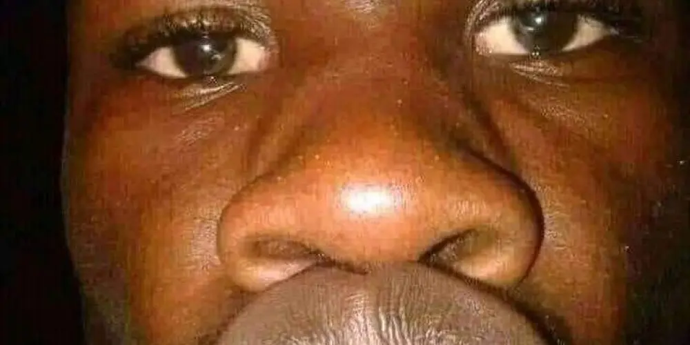 Imagem do grupo de WhatsApp THE CAPS🤟🏻😈