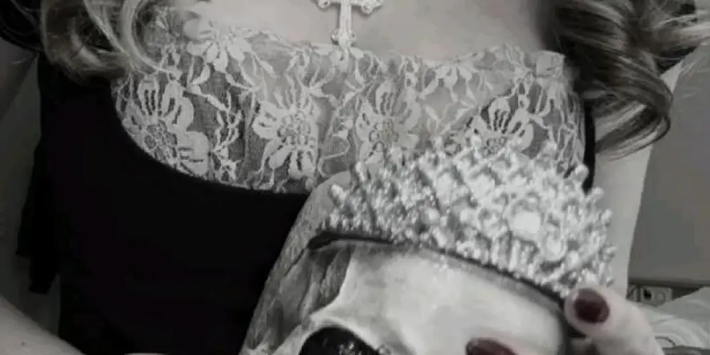 Imagem do grupo de WhatsApp ℒ𝓎𝓇𝒾𝒸 𝒹𝒶𝒸𝓀۶ৎ