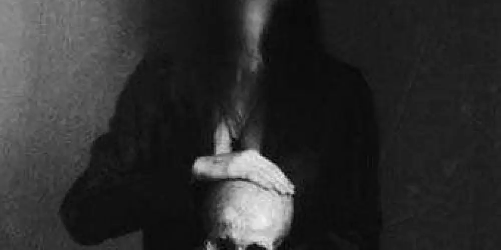 Imagem do grupo de WhatsApp 𝓛𝓲𝓻𝔂𝓬𝓼 𝓫𝓪𝓭𝓫𝓸𝔂۶ৎ👑