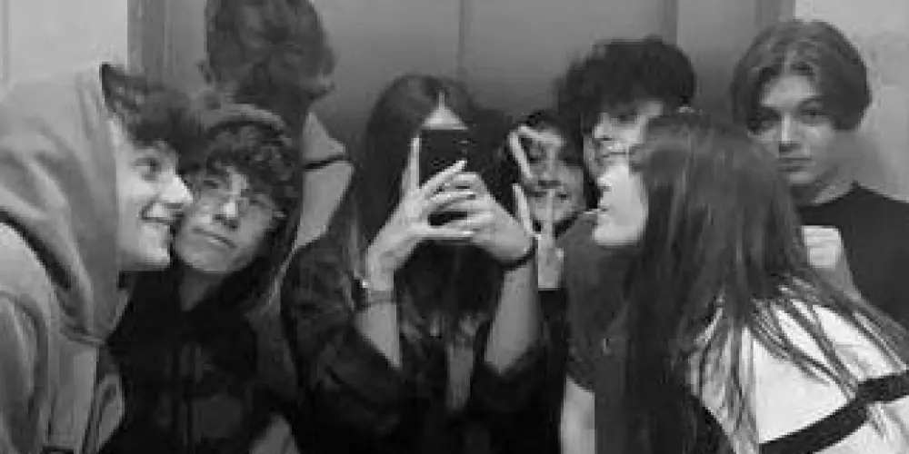Imagem do grupo de WhatsApp Turma 9