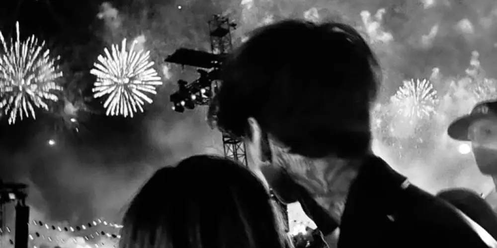 Imagem do grupo de WhatsApp UM VALE DE ADESIVOS