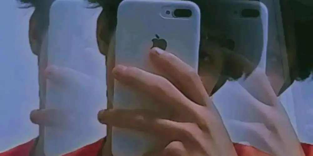 Imagem do grupo de WhatsApp Universo paralelo 🧟