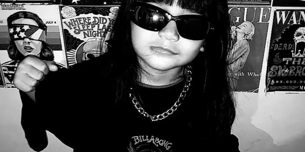 Imagem do grupo de WhatsApp ༒︎V̸ɪᴘ D̸ᴀ N̸ɪʜ༒︎