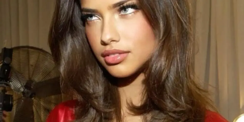 Imagem do grupo de WhatsApp VISUALIZAÇÕES✅