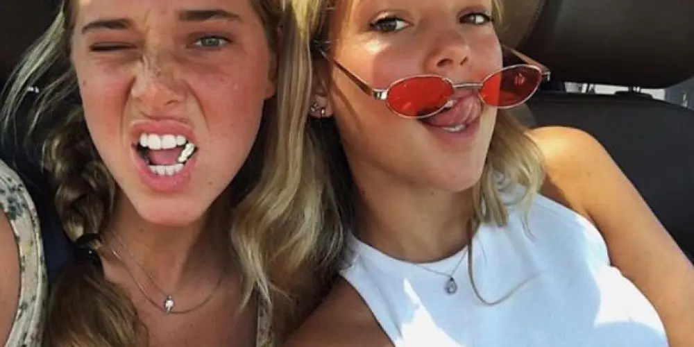 Imagem do grupo de WhatsApp ♠👑《•Wi-Friends•》♡¿~