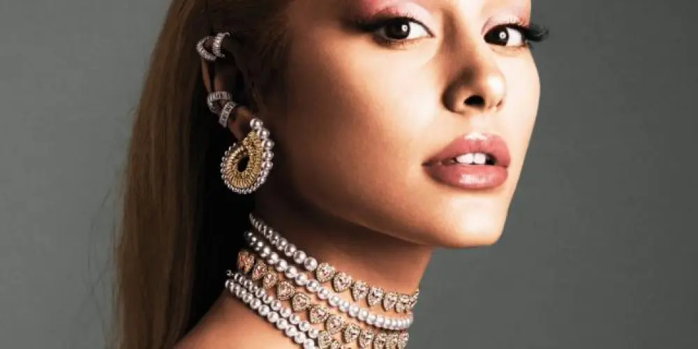 Imagem do grupo de WhatsApp 𓏸 𓈒 ˖ ࣪ 🌸 World Arianators ꪆৎ