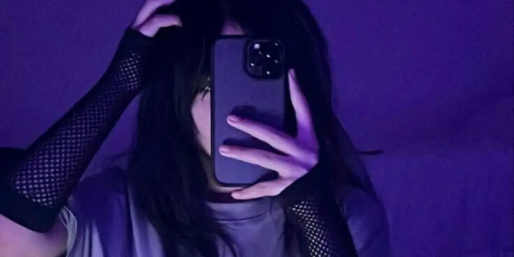 Imagem do grupo de WhatsApp ̿̿ ̿̿ ̿̿ ̿'̿'̵͇̿̿з= ✴  🎀  𝟩 𝓈𝒽𝒶𝒹𝑒𝓈 ❀𝒻 𝒻𝓇𝒾𝑒𝓃𝒹𝓈𝒽𝒾𝓅  🎀  ✴ =ε/̵͇̿̿/'̿̿ ̿ ̿ ̿ ̿ ̿