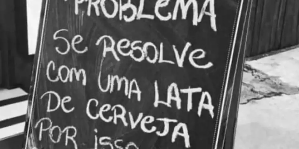 Imagem do grupo de WhatsApp Zona do Surto Coletivo RJ 🤪